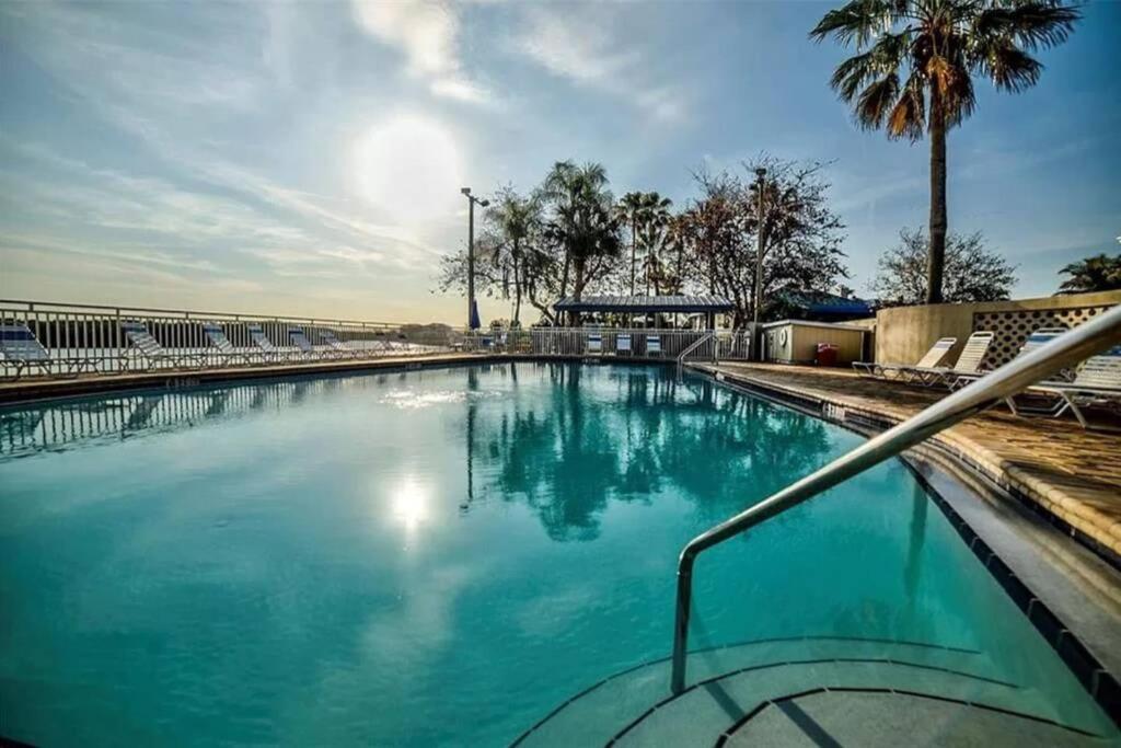 Bay View, Studio206, Beach Steps Away! Pool+Wifi Ruskin Exterior foto