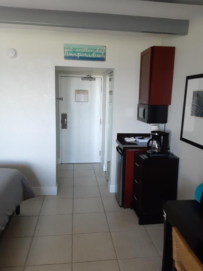 Bay View, Studio206, Beach Steps Away! Pool+Wifi Ruskin Exterior foto