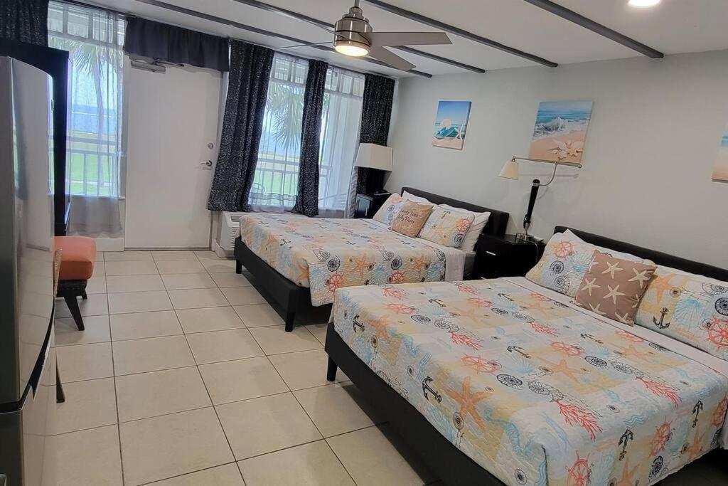 Bay View, Studio206, Beach Steps Away! Pool+Wifi Ruskin Exterior foto